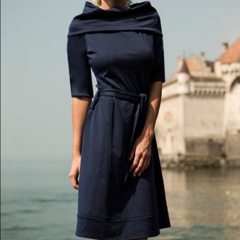 Shabby Apple funnel neck dress